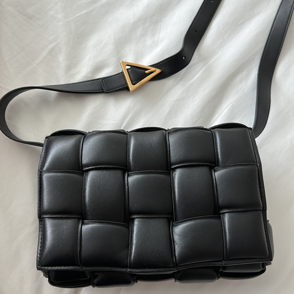 Amazing price!!!! BOTTEGA VENETA PADDED CASSETTE - Picture 5 of 11
